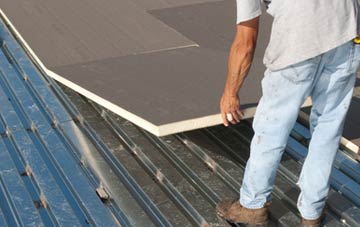 benefits of insulating Fishpond Bottom flat roofing